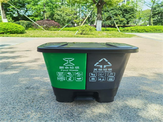 塑料垃圾桶